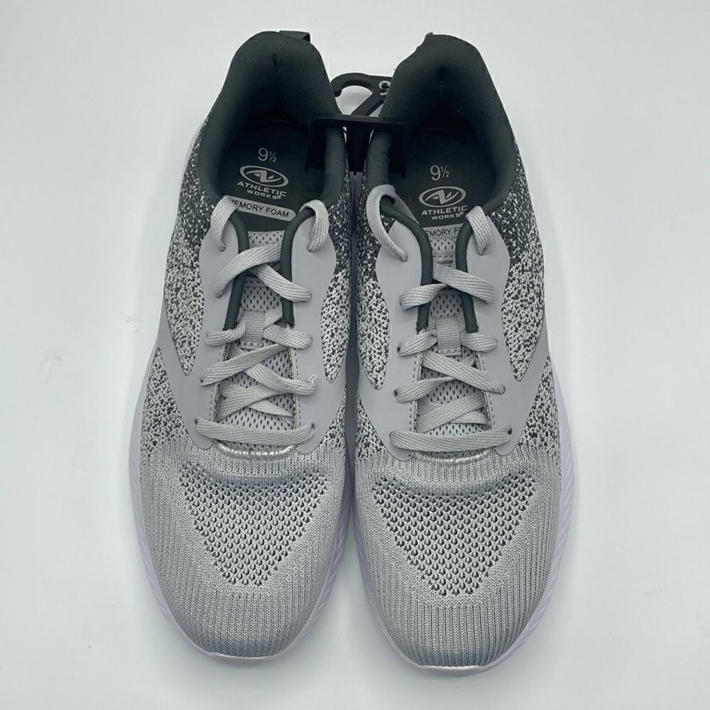 Men’s Active Core Athletic Jogger Sneaker Shies Size 9.5